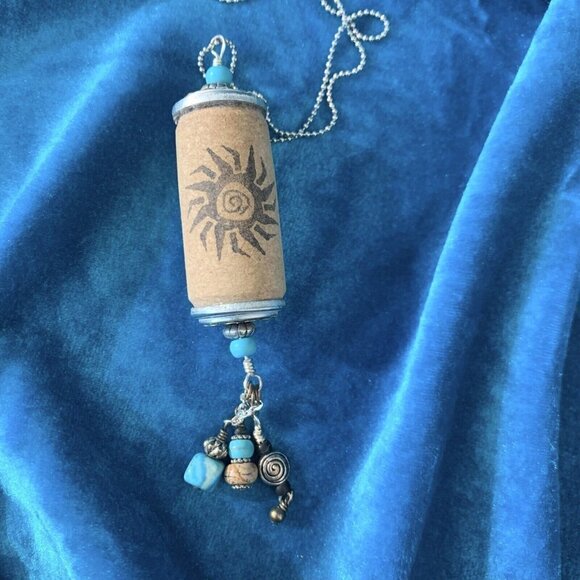 Recycled pendant necklace - wine cork and beads - 30” ball chain - turquoise - Picture 4 of 4